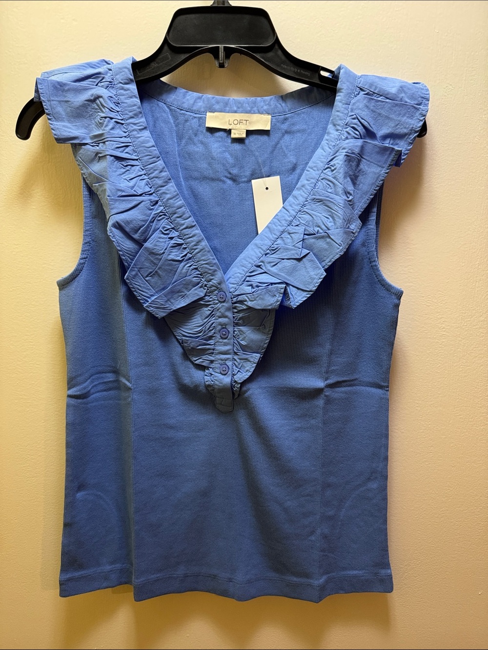 NWT LOFT Ruffled Tank Top Henley V-Neck Ribbed Knit Sleeveless Shirt